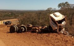 motorista-morre-apos-ser-arremessado-de-caminhao-enquanto-trabalhava-em-obra-na-go-453